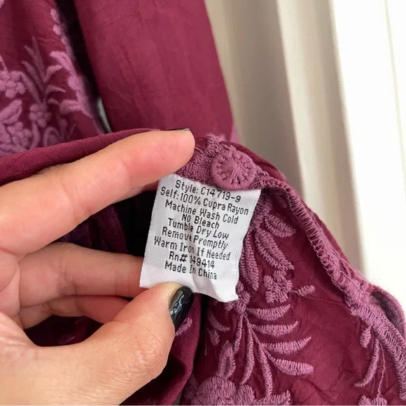 NWT Johnny Was Embroidered Floral Daiso Button Up Scallop Long Sleeve Blouse - Picture 9 of 12